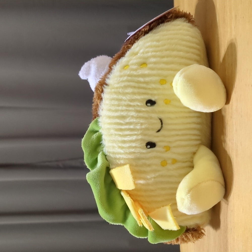Giggle Scape Taco Plush 8" Wide